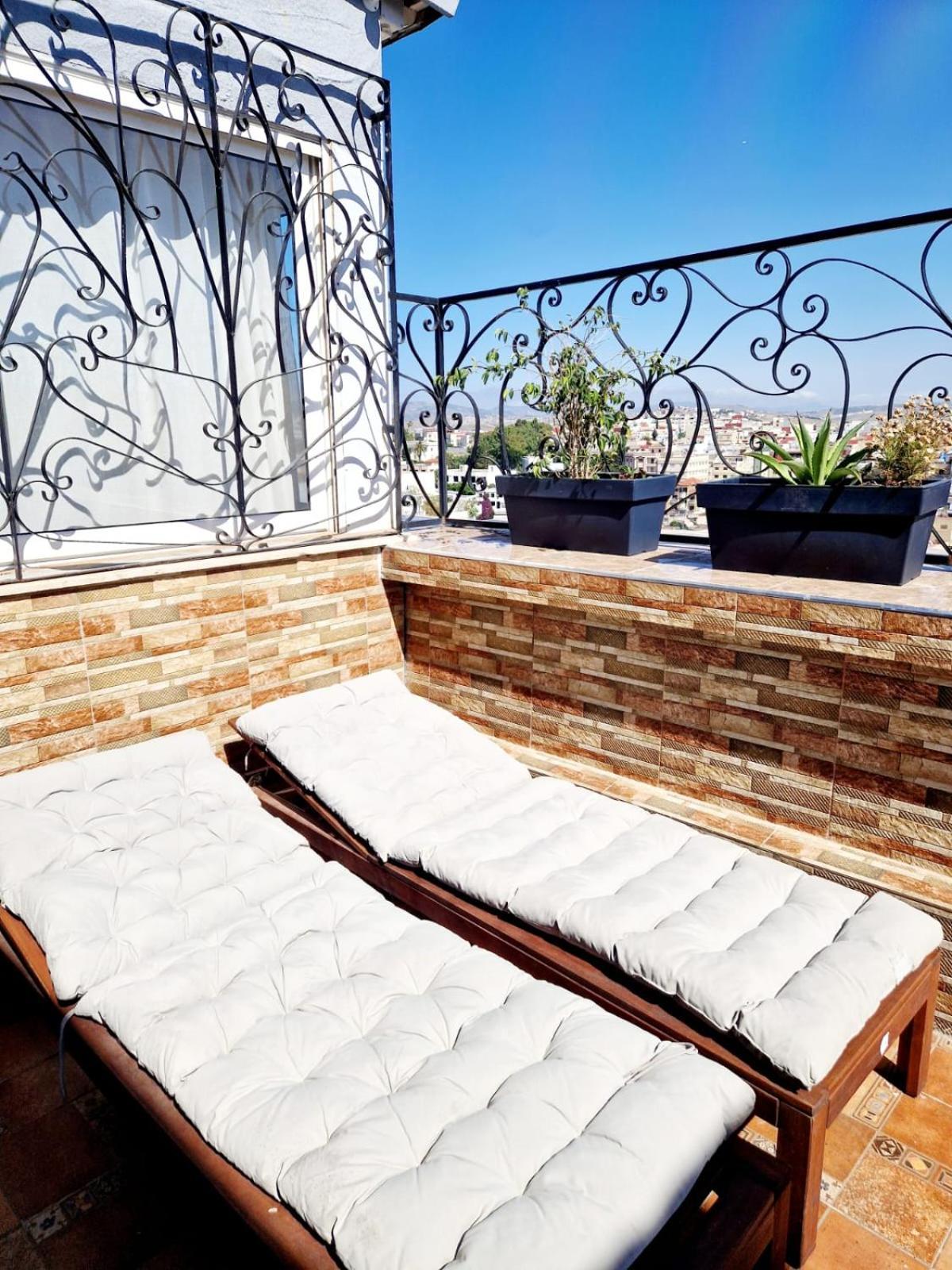 Appartement 250M2 Avec Grande Terasse Sans Vis A Vis Ensoleille Tanger Eksteriør billede